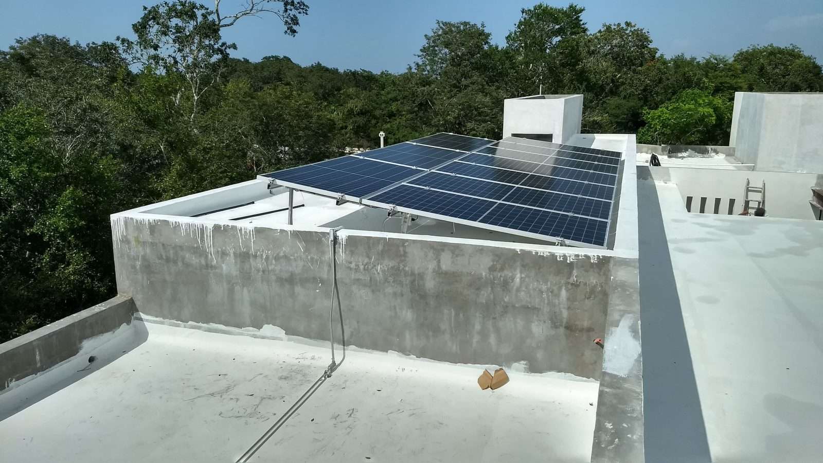 10-paneles-solares-instalacion-ja-solar